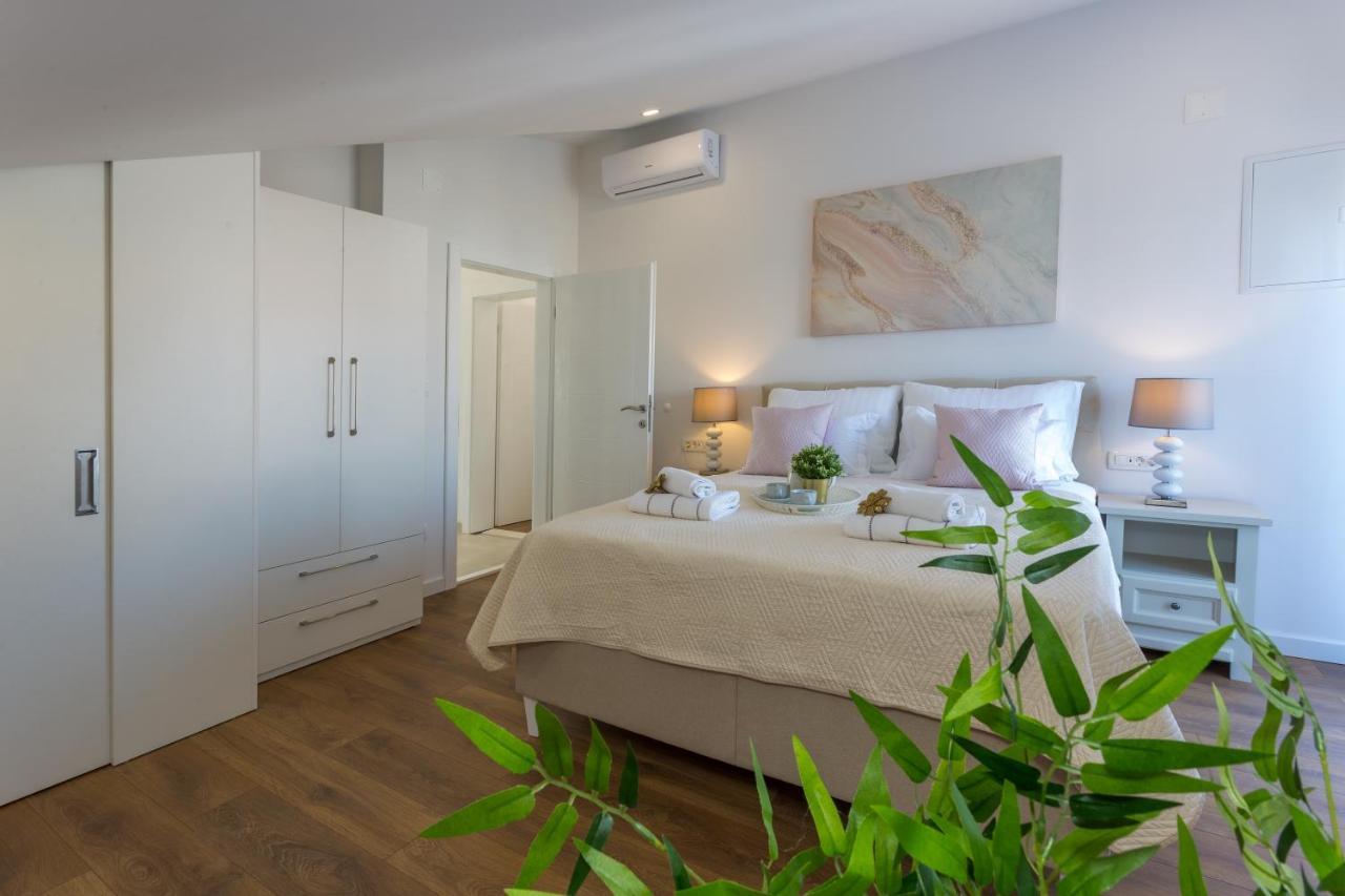 Apartmán Golden View Penthouse Hvar Town Exteriér fotografie